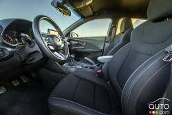 Front seats of the 2019 Veloster N 