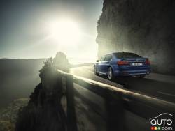 2017 BMW Alpina B7 driving
