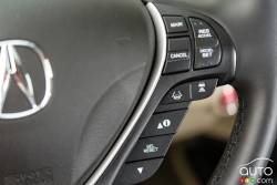 2016 Acura RDX Elite steering wheel mounted cruise controls