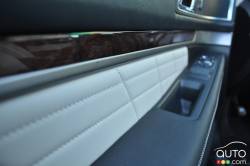 Détail intérieur du Ford Explorer Platinum 2016