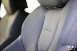 2019 Veloster Turbo seat