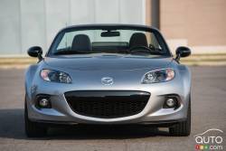 2015 Mazda MX-5 front view