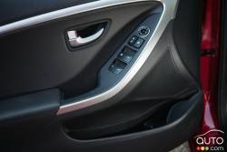 2016 Hyundai Elantra GT Limited speaker