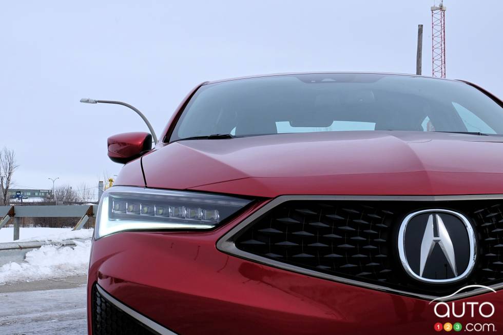 We test drive the 2019 Acura ILX A-Spec