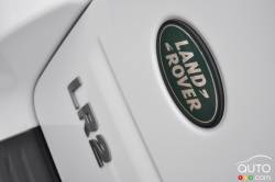 Land Rover LR2 logos