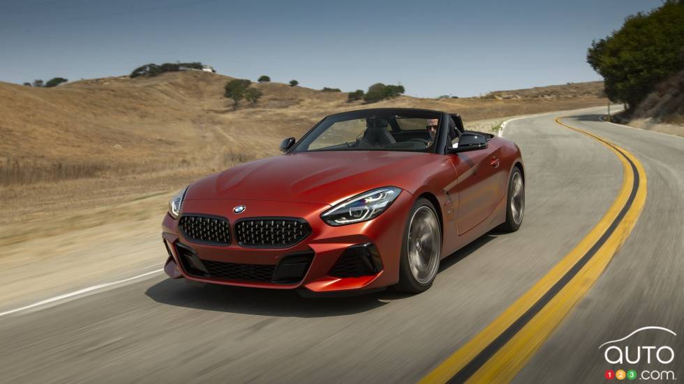 The new 2020 BMW Z4 M40i Roadster 