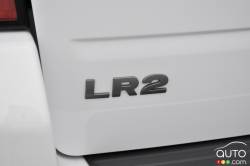 LR2 logo