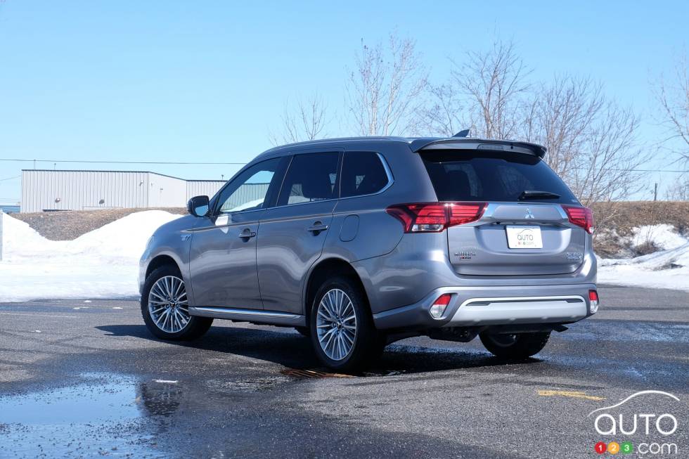 We drive the 2019 Mitsubishi Outlander PHEV