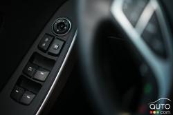 2016 Hyundai Elantra GT Limited interior details