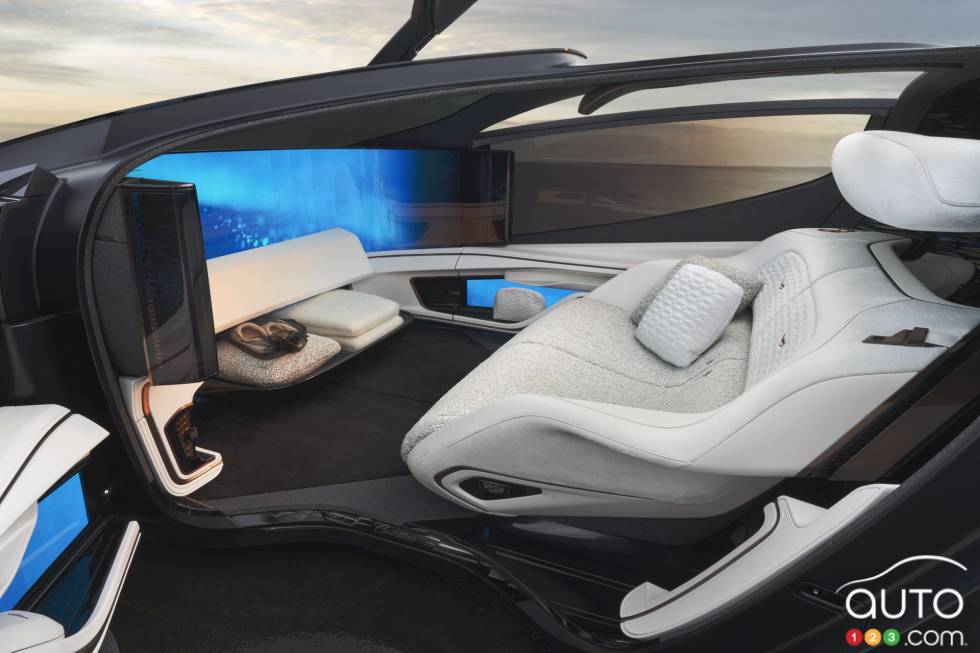 Introducing the Cadillac Innerspace concept
