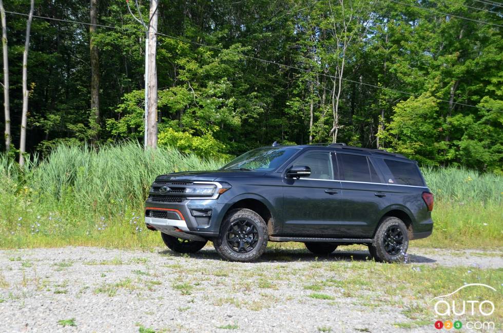 We drive the 2022 Ford Expedition Timberline