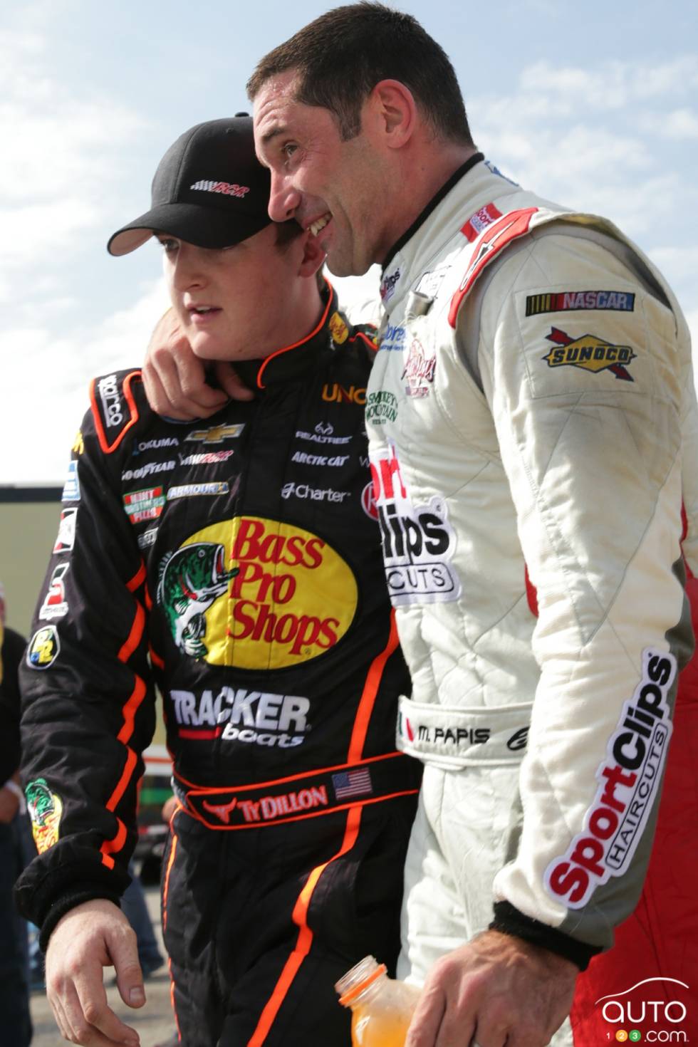 Ty Dillon, Chevrolet Bass Pro Shops Tracker Boats and Max Papis, Chevrolet Sport Clips Joe