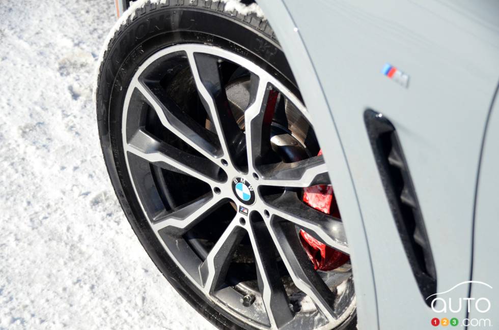We drive the 2022 BMW X3 M40i 