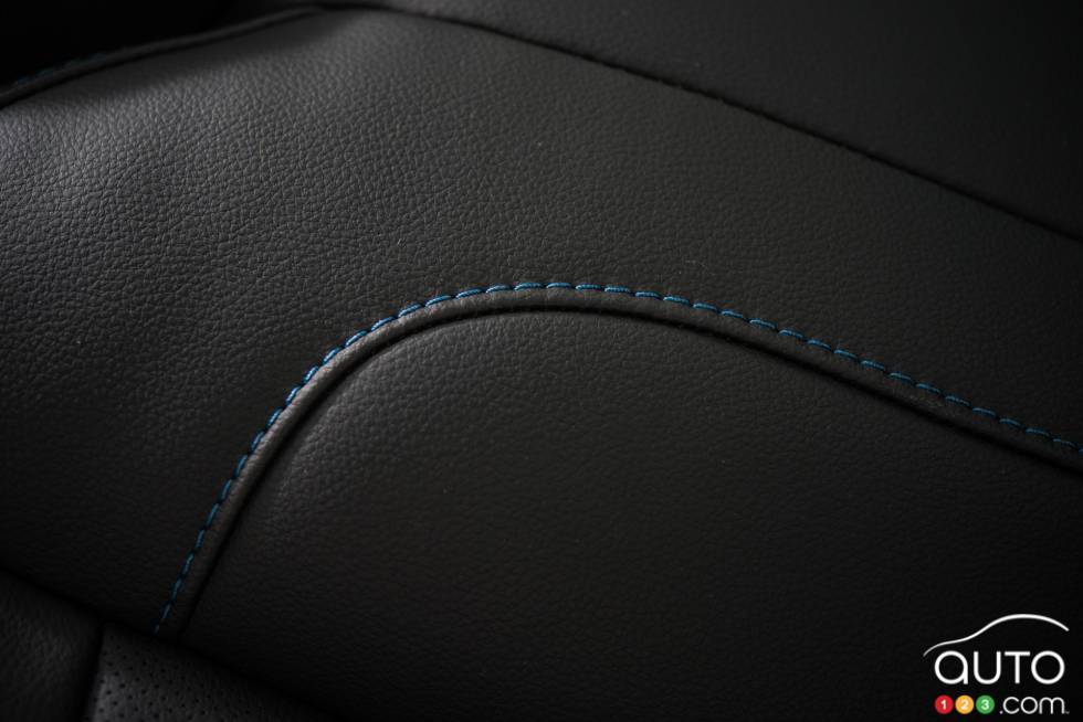 2016 Chevrolet Volt seat detail