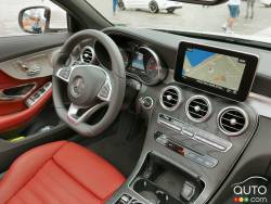 2017 Mercedes-Benz-C-Class cabriolet cockpit