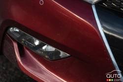 Phare anti-brouillare de la Nissan Maxima Platinum 2015
