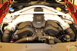 Aston Martin Vantage S 2014 détails du moteur