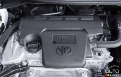 2016 Toyota Camry XLE engine