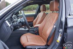 2016 BMW 340i xDrive front seats