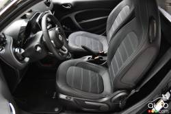 2016 Smart fortwo front seats