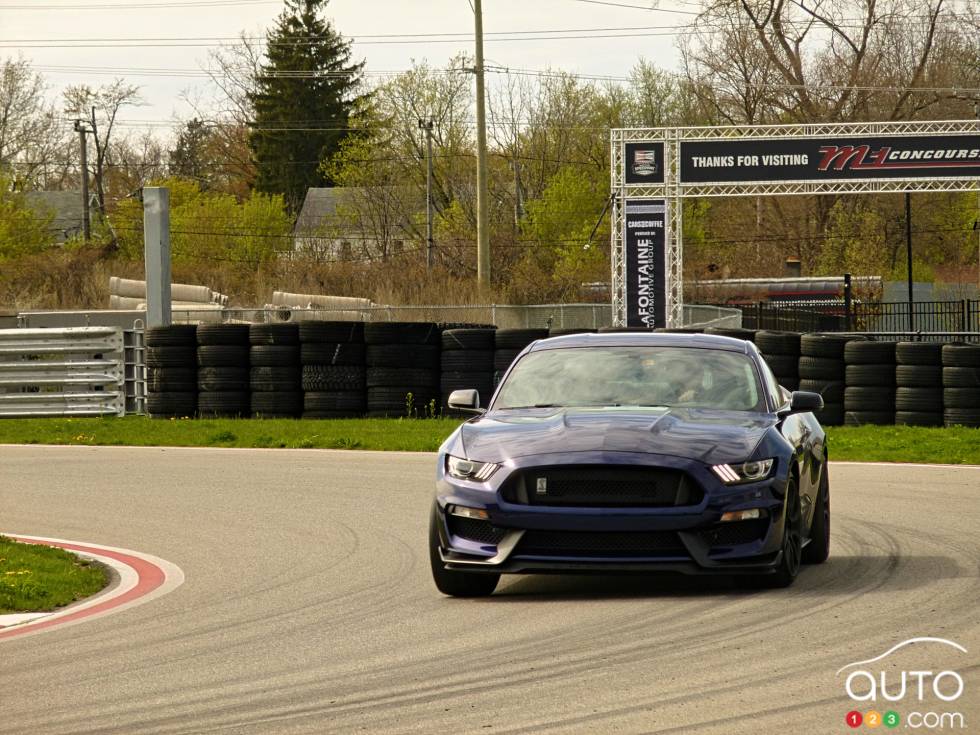 We drive the 2019 Ford Mustang Shelby GT350