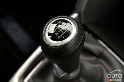2016 Toyota Yaris shift knob