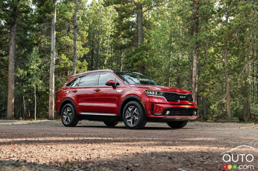 Introducing the 2023 Kia Sorento HEV