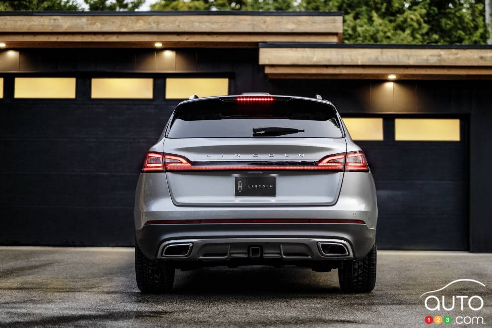 Introducing the 2021 Lincoln Nautilus