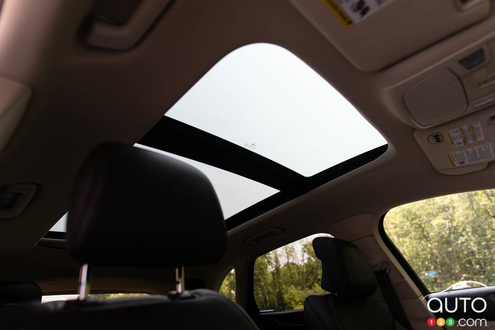 Toit ouvrant panoramique de la Lincoln MKC Ecoboost AWD 2016