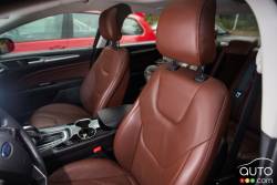 2016 Ford Fusion Titanium front seats