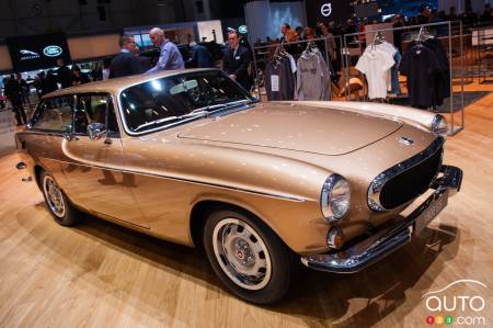 2016 Geneva Auto Show classic cars - Volvo P1800ES