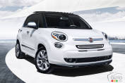 Fiat 500Ls sporting angry messages