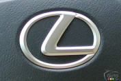 Lexus working on new hybrid CUV