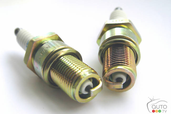 Spark Plug Spark Plug