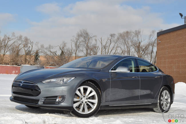 Vervuild Soms soms temperatuur 2015 Tesla Model S P85 Review