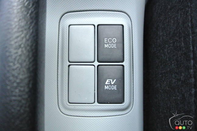 2017 Toyota Prius C Technology Review Toyota Prius C Technology 2017 Boutons De Controle