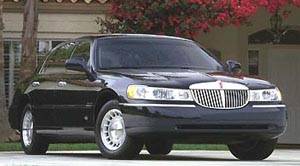 2000 Lincoln Town Car Specifications Car Specs Auto123