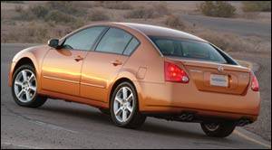 nissan maxima SE 4-passenger