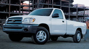 Research 2004
                  TOYOTA Tundra pictures, prices and reviews