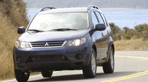 mitsubishi outlander LS 4WD