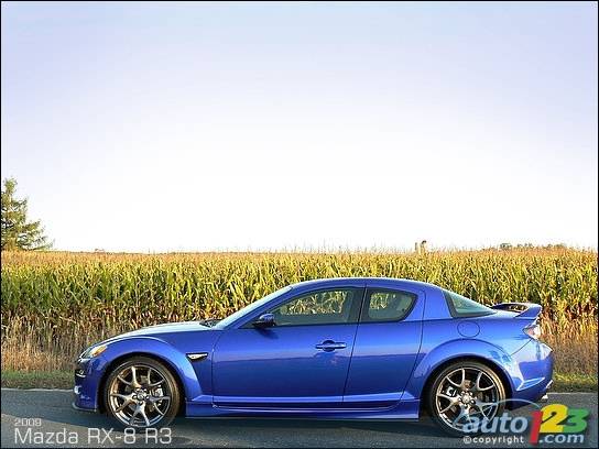 2009 Mazda RX-8 R3 Review (video) Editor's Review | Car News | Auto123