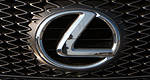 Lexus IS convertible revealed at Paris