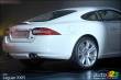 Les Jaguar XFR et XKR 2010 bondissent sur la scène du Salon de Detroit Les Jaguar XFR et XKR 2010 bondissent sur la scène du Salon de Detroit