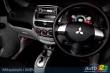 Mitsubishi et PSA Peugeot Citroën, partenaires dans la conception d'un véhicule électrique Mitsubishi et PSA Peugeot Citroën, partenaires dans la conception d'un véhicule électrique