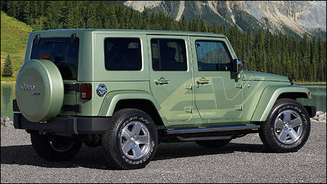Jeep Wrangler Unlimited EV Prototype | green-wheels | Auto123
