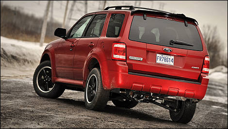  Revisión del Ford Escape XLT Sport AWD Revisión del editor