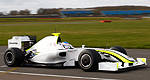 F1: Jenson Button takes pole at the death in Spain