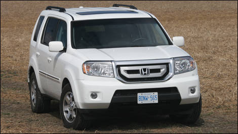 2009 Honda Pilot Touring Review Editor S Review Car Reviews Auto123