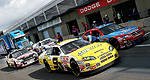 NASCAR NAPA 200: Signatures d'autographes des pilotes québécois