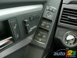 2010 Mercedes-Benz GLK 350 Review (video)
